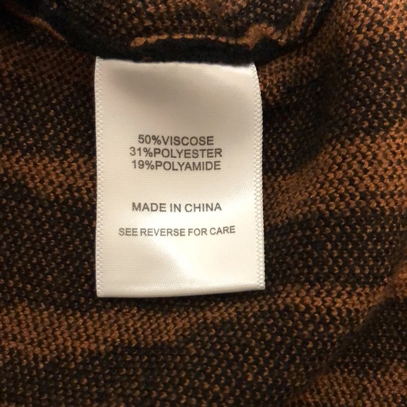 LucyParis animal print sweater size large. - Picture 7 of 9